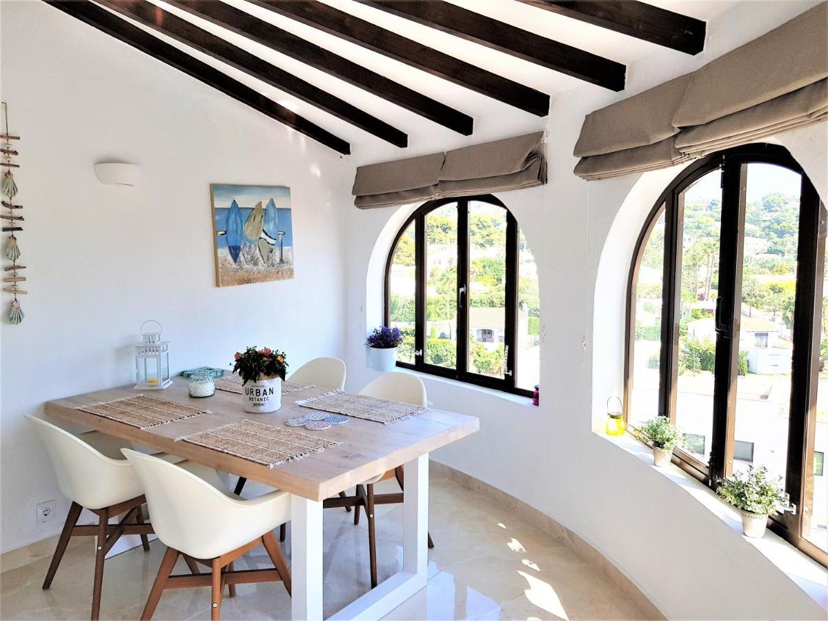 Neu Renovierte Villa Mit Privatem Pool Fusslaeufig Zum Meer بينيسا المظهر الخارجي الصورة