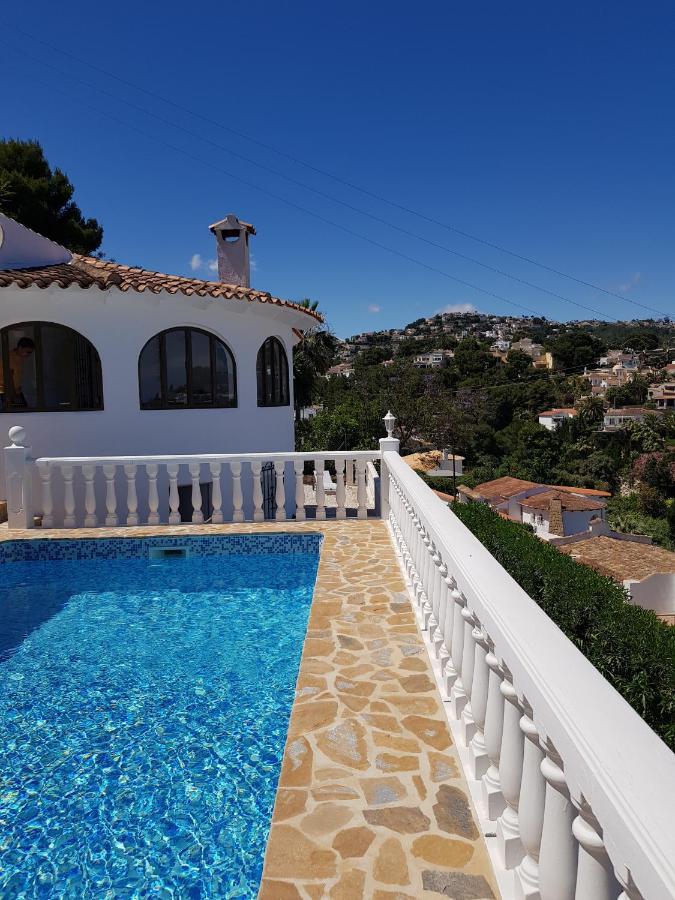 Neu Renovierte Villa Mit Privatem Pool Fusslaeufig Zum Meer بينيسا المظهر الخارجي الصورة