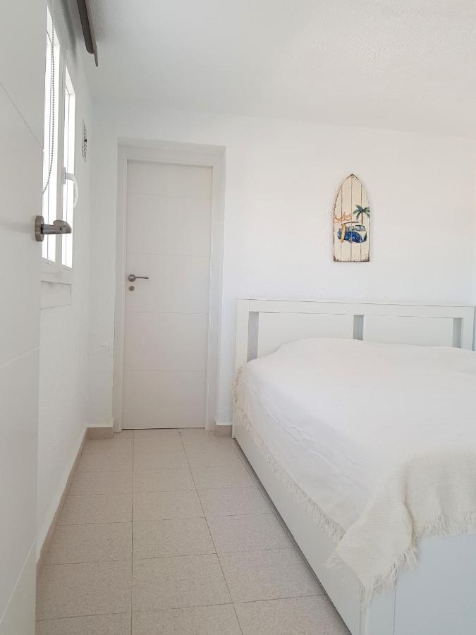 Neu Renovierte Villa Mit Privatem Pool Fusslaeufig Zum Meer بينيسا المظهر الخارجي الصورة