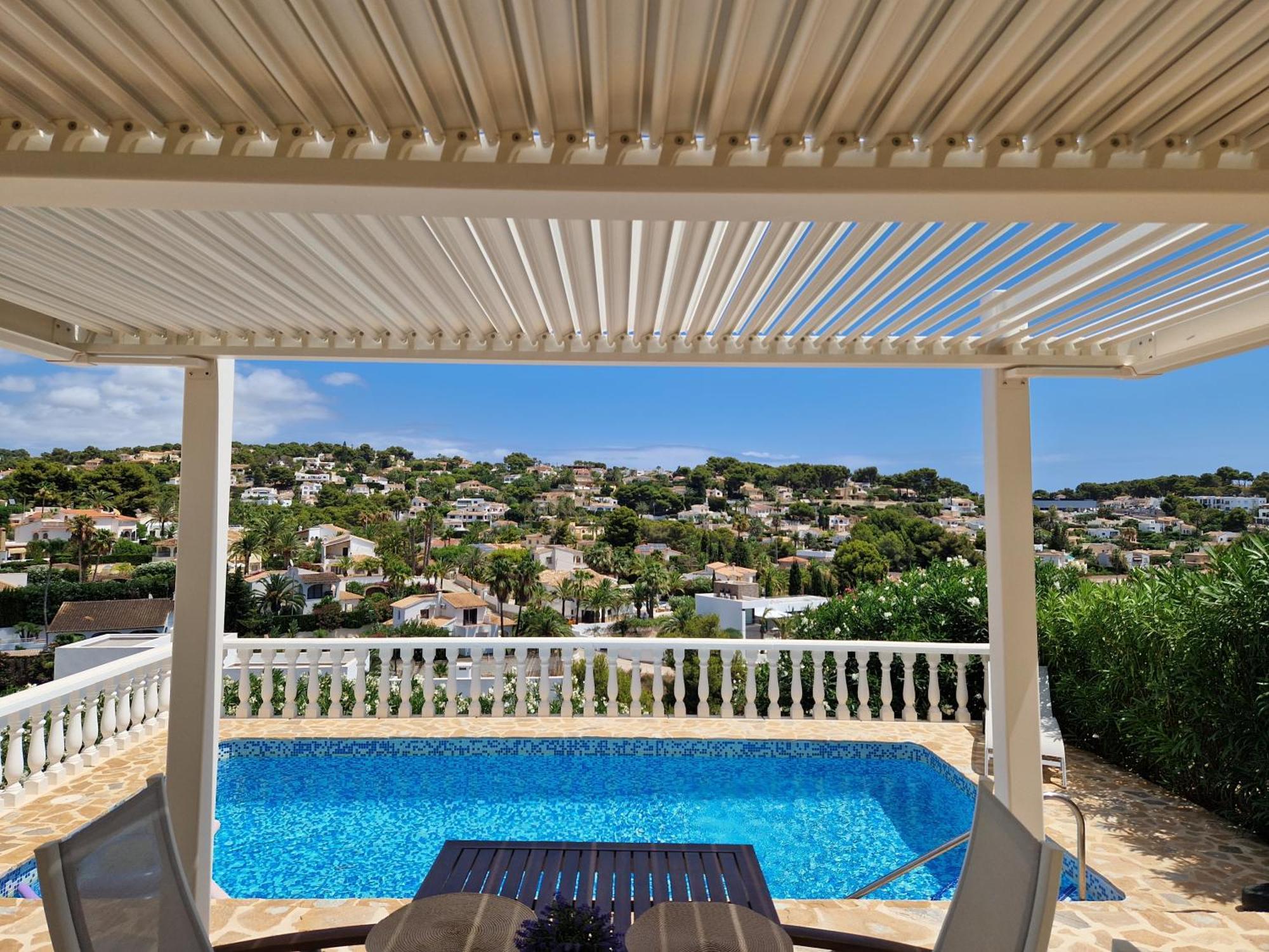 Neu Renovierte Villa Mit Privatem Pool Fusslaeufig Zum Meer بينيسا المظهر الخارجي الصورة