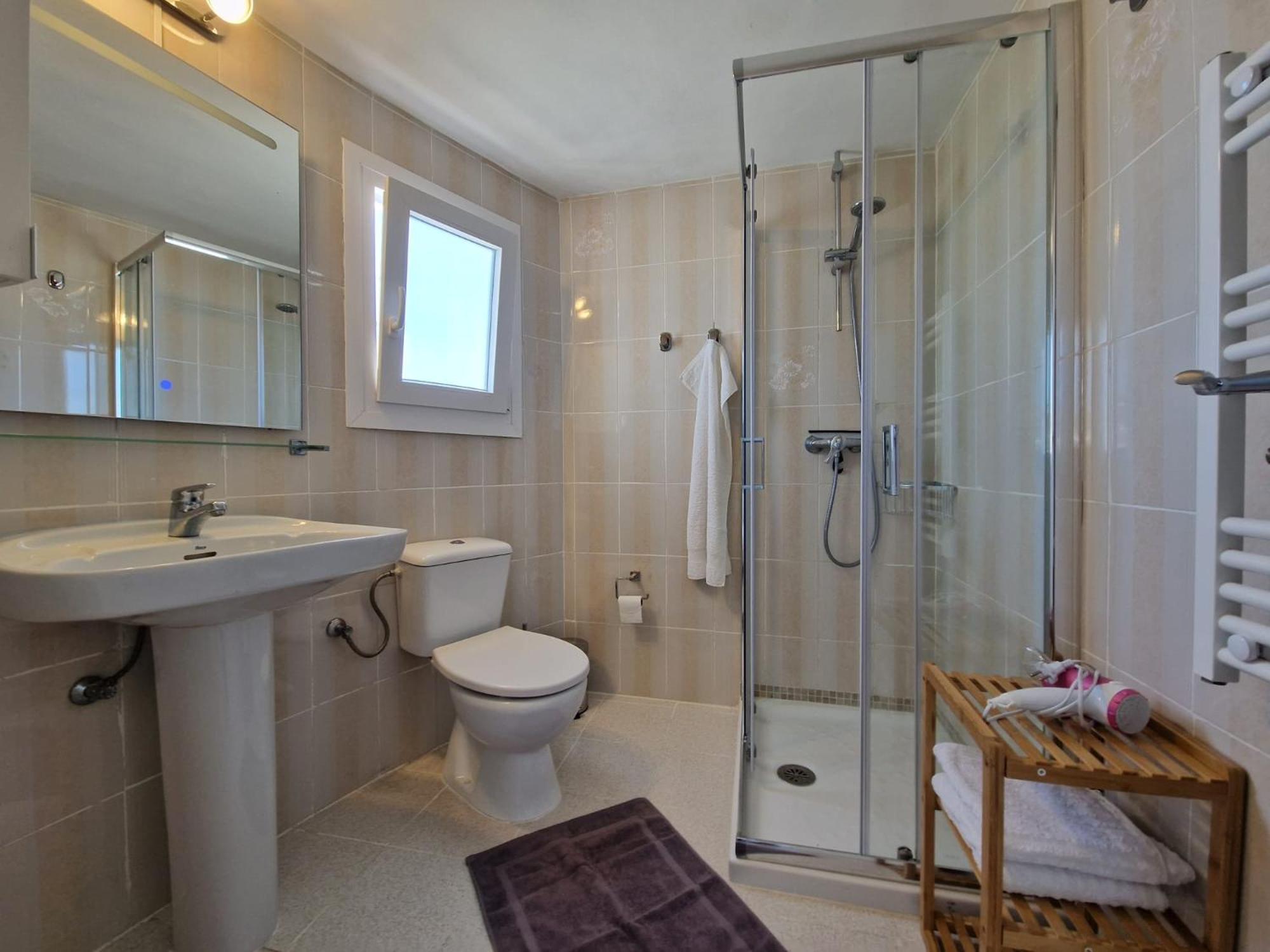 Neu Renovierte Villa Mit Privatem Pool Fusslaeufig Zum Meer بينيسا المظهر الخارجي الصورة